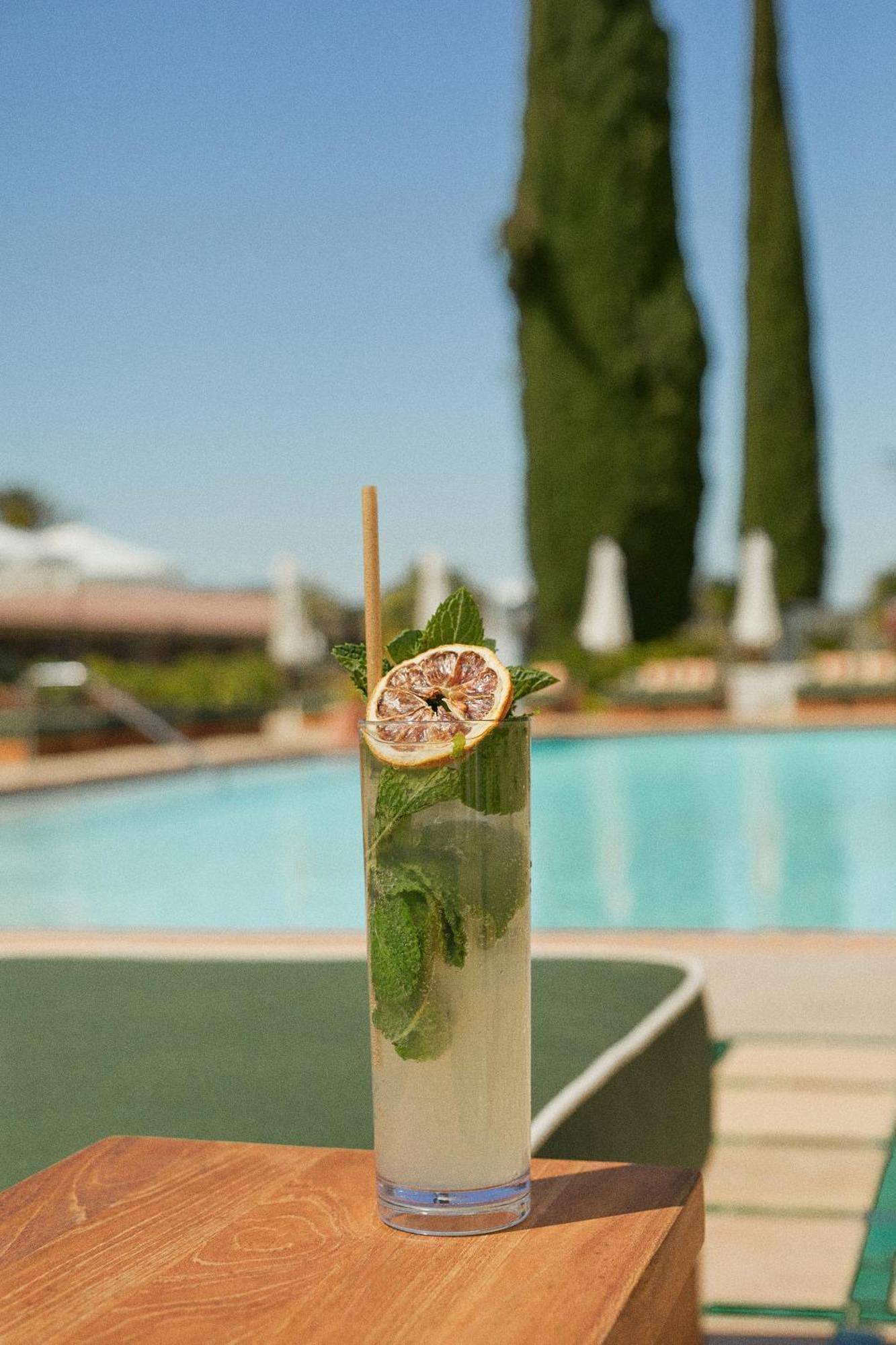 River Lodge Paso - 21 & Over Pool 佩索罗伯斯 外观 照片